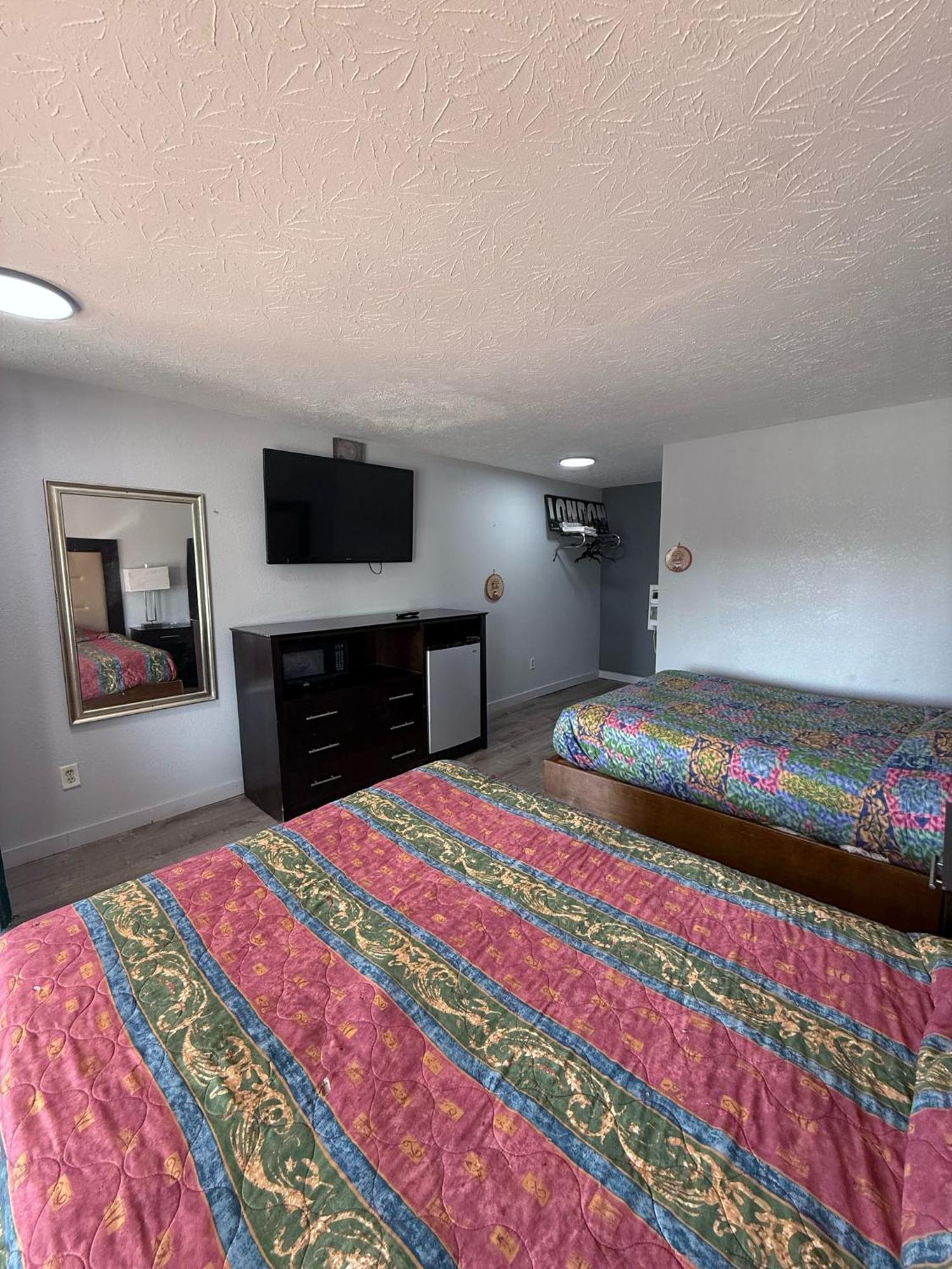 Blisspoint Inn Fka Motel 6T7 Indianapolis Buitenkant foto